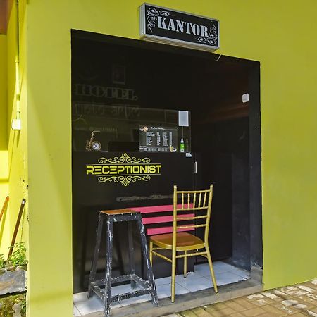 Spot On 91905 Hotel Cipto Arum Cilacap Εξωτερικό φωτογραφία