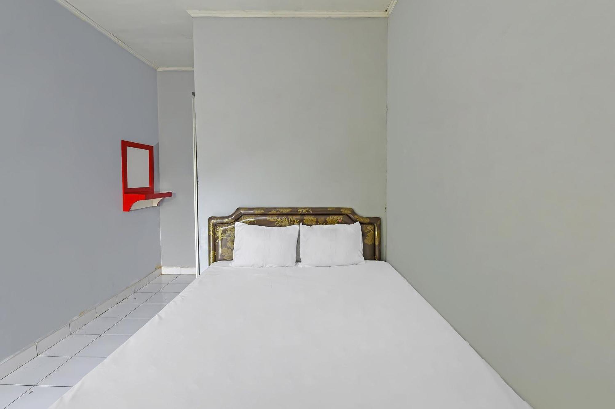 Spot On 91905 Hotel Cipto Arum Cilacap Εξωτερικό φωτογραφία