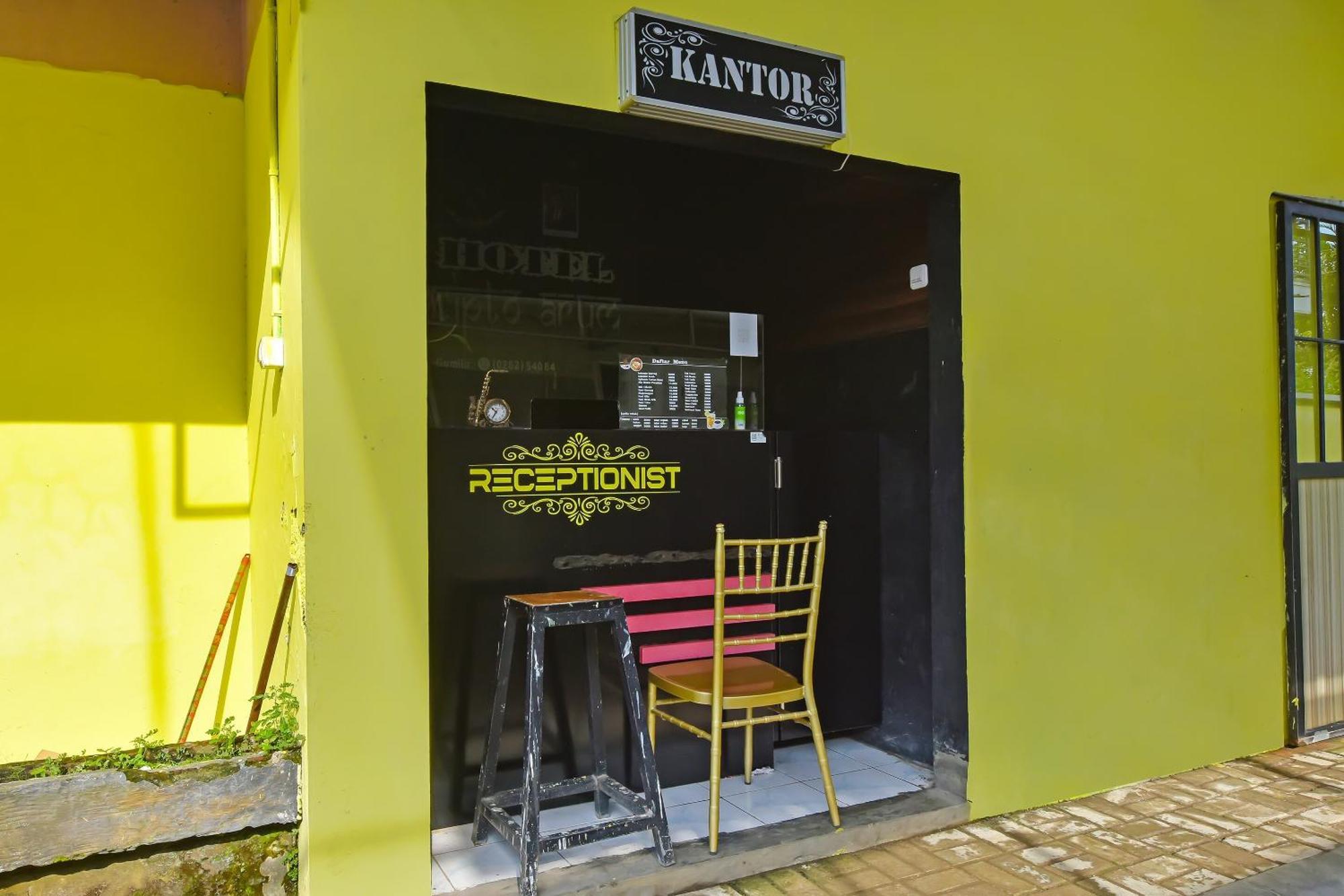 Spot On 91905 Hotel Cipto Arum Cilacap Εξωτερικό φωτογραφία