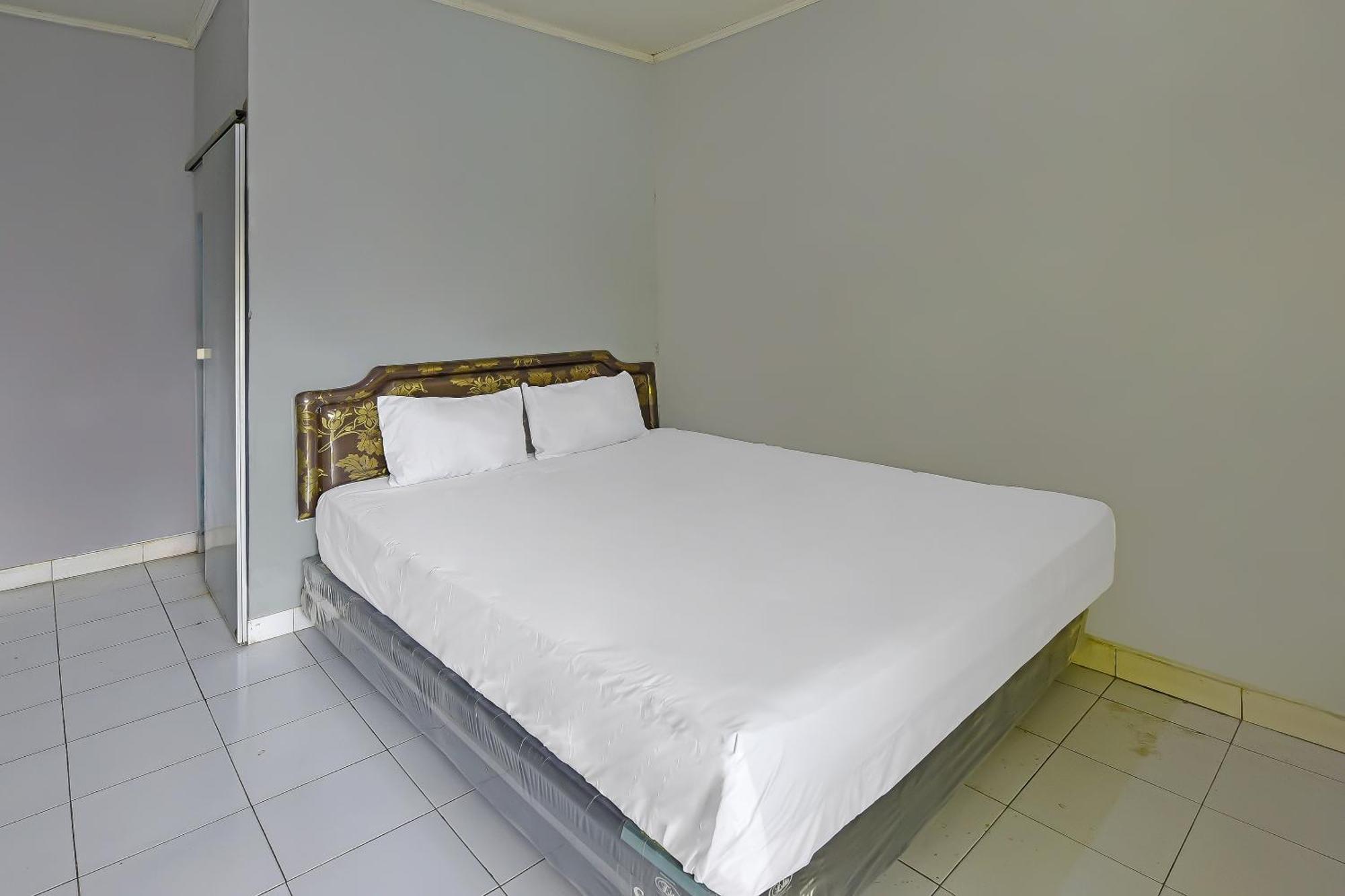 Spot On 91905 Hotel Cipto Arum Cilacap Εξωτερικό φωτογραφία